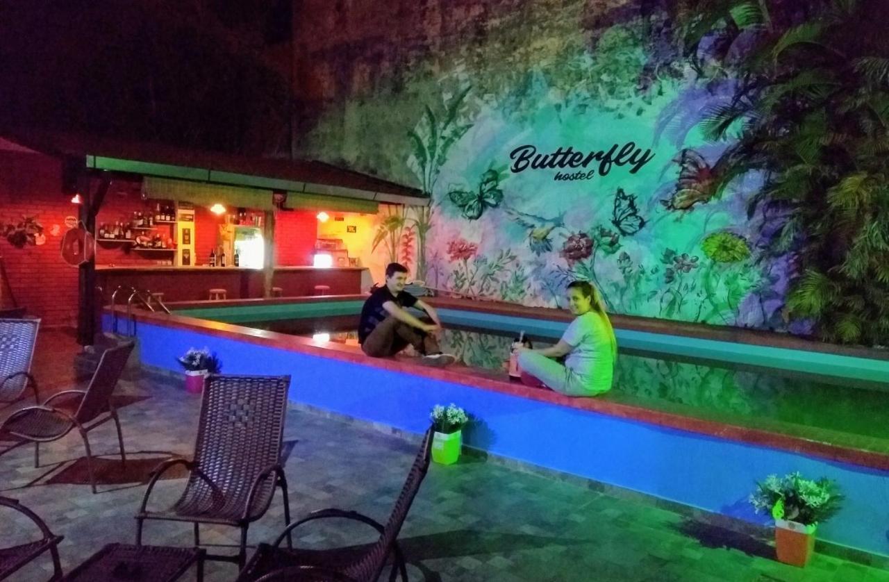 Butterfly Hostel Puerto Iguazú Exterior foto